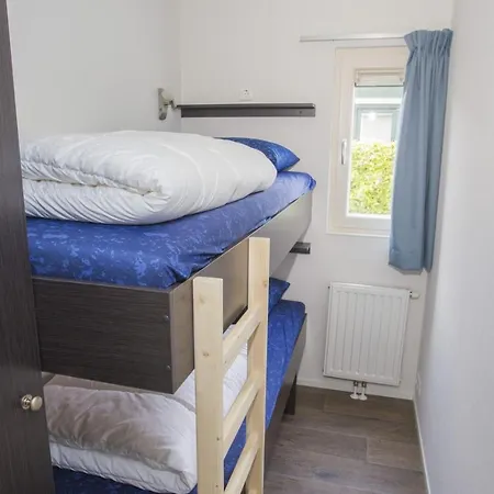8-persoons Accommodatie, 4 Slaapkamers Villa Nunspeet